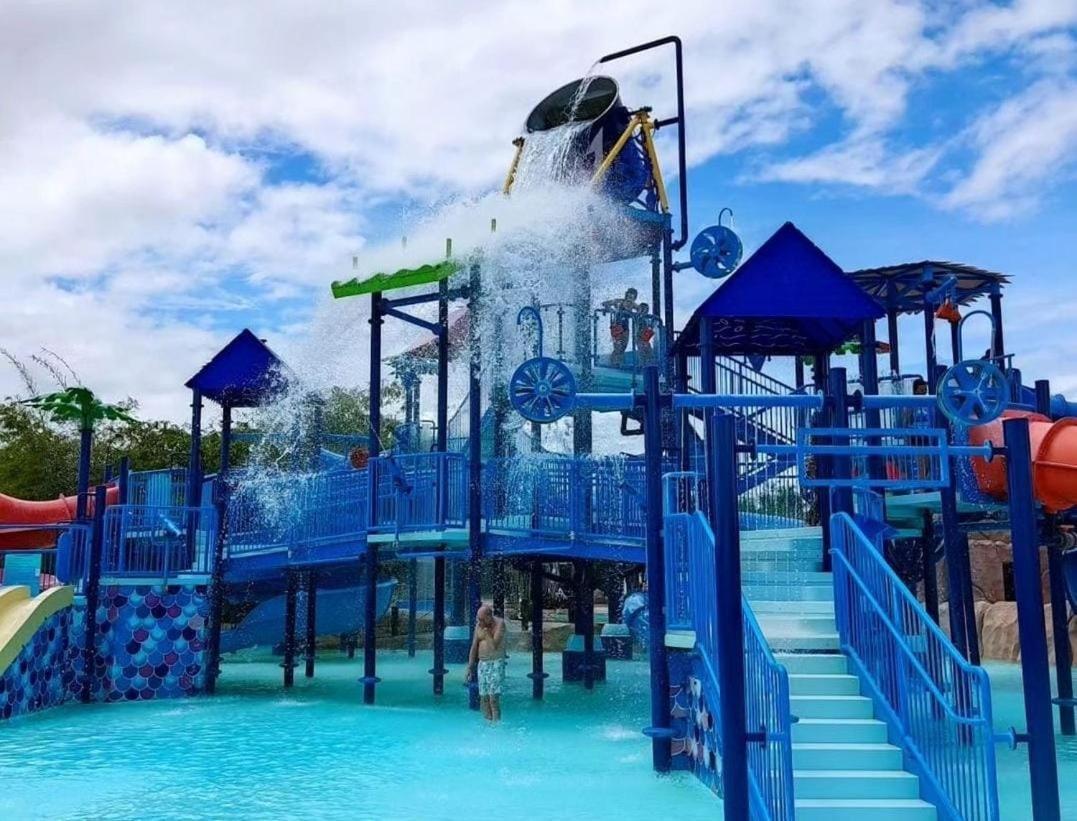 Aqualand Park E Resort Салінополіс Екстер'єр фото